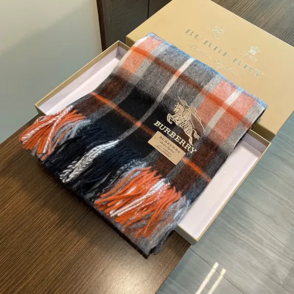 【2026】【BURBERRY バーバリー】スカーフ50*200CM 【2026】【BURBERRY バーバリー】スカーフ50*200CM