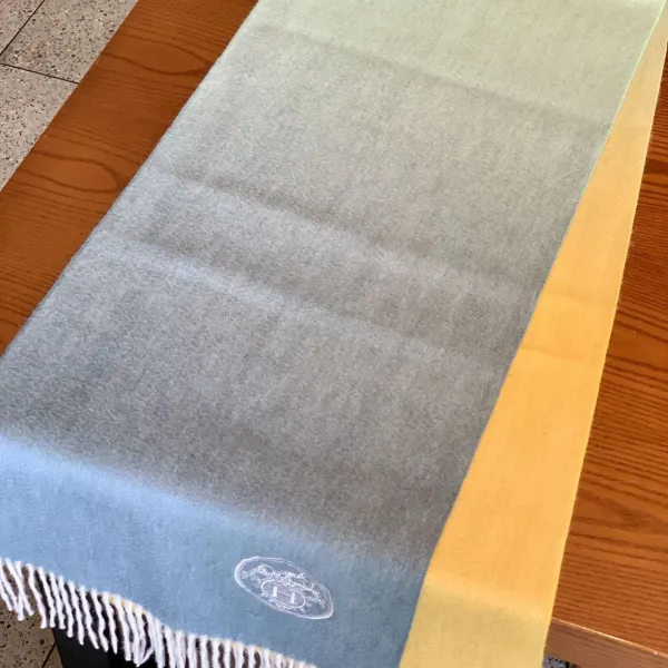 【2026】【HERMES エルメス 】スカーフ32*190CM 【2026】【HERMES エルメス 】スカーフ32*190CM