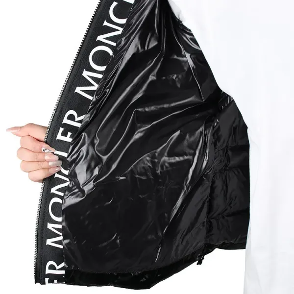 【2026】MONCLER Tharonショートダウンジャケット 送料無料、代金引換 【2026】MONCLER Tharonショートダウンジャケット 送料無料、代金引換