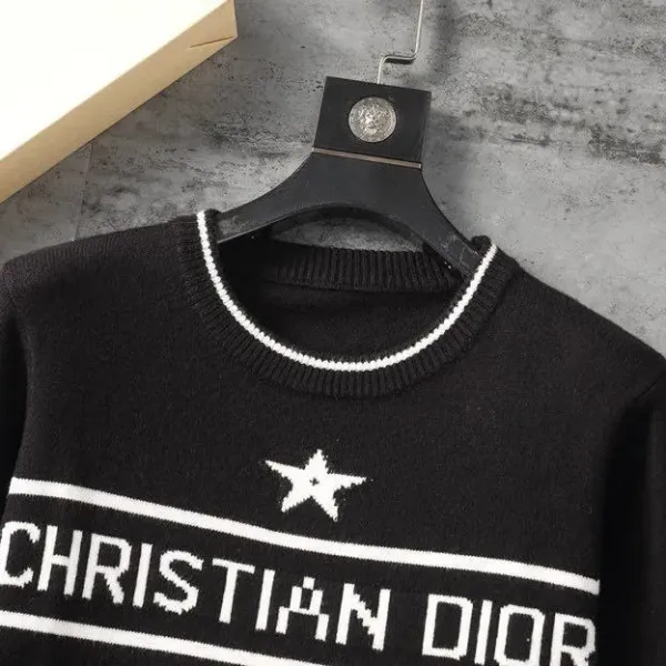 【2026】セーター着 【DIOR 公式旗艦店】（フェンディ）ご好評に付き再入荷！！