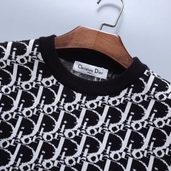 【2026】セーター着 【DIOR】ご好評に付き再入荷! 【2026】セーター着 【DIOR】ご好評に付き再入荷!