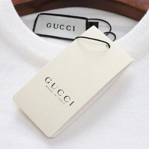 【2026】セーター着 【GUCCI】ご好評に付き再入荷! 【2026】セーター着 【GUCCI】ご好評に付き再入荷!