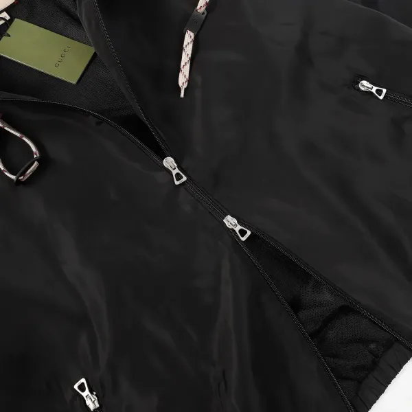 【2026】【GUCCI 公式旗艦店】グッチ ジャケット着好評に付き再入荷! 【2026】【GUCCI 公式旗艦店】グッチ ジャケット着好評に付き再入荷!