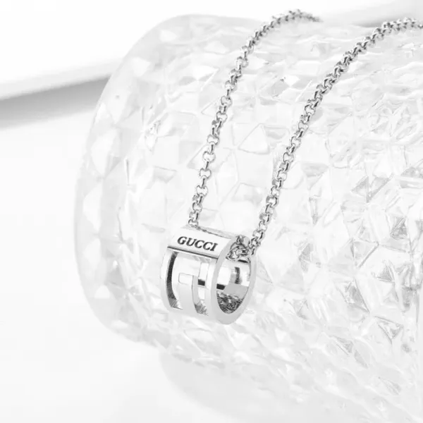 【2026】【GUCCI】ネックレス、新しいネックレス万能シンプルファッションオーナメント 【2026】【GUCCI】ネックレス、新しいネックレス万能シンプルファッションオーナメント