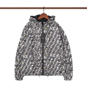 【2026】【FENDI 公式旗艦店】フェンディ ジャケットを両面に着る好評に付き再入荷! 【2026】【FENDI 公式旗艦店】フェンディ ジャケットを両面に着る好評に付き再入荷!