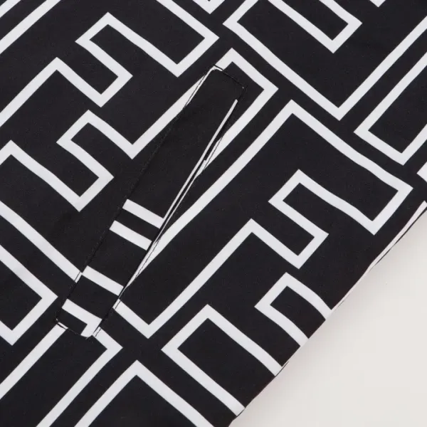 【2026】【FENDI 公式旗艦店】フェンディ ジャケット着 好評に付き再入荷! 【2026】【FENDI 公式旗艦店】フェンディ ジャケット着 好評に付き再入荷!