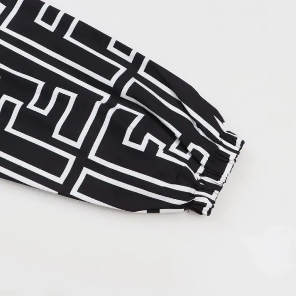 【2026】【FENDI 公式旗艦店】フェンディ ジャケット着 好評に付き再入荷! 【2026】【FENDI 公式旗艦店】フェンディ ジャケット着 好評に付き再入荷!