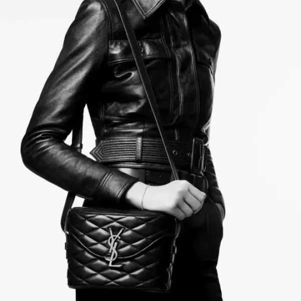【2026】SAINT LAURENT YSL ジューン ボックスバッグ（ラムスキン／キルティング）