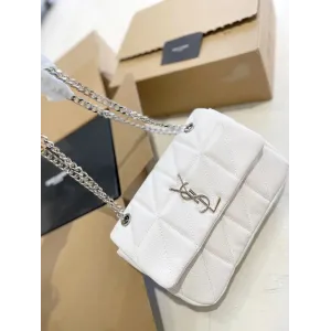 【2026】SAINT LAURENT Ysl Niki フラップメッセンジャーバッグ 黒と白
