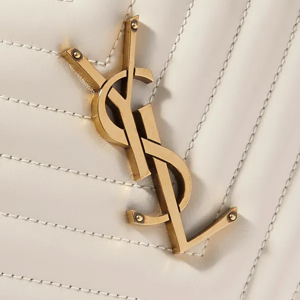 【2026】SAINT LAURENT YSL 即発送【直販】☆LOU(キルティングレザー) 【2026】SAINT LAURENT YSL 即発送【直販】☆LOU(キルティングレザー)