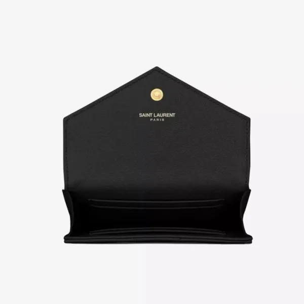 【2026】SAINT LAURENT YSL 小文字のロゴグレインエンボスレザー封筒ウォレット 【2026】SAINT LAURENT YSL 小文字のロゴグレインエンボスレザー封筒ウォレット