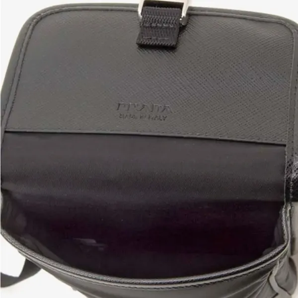 【2026】PRADA LEATHER SMARTPHONE CASE☆ショルダーバッグ 【2026】PRADA LEATHER SMARTPHONE CASE☆ショルダーバッグ