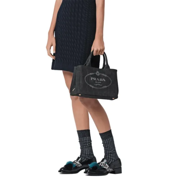 【2026】PRADA プラダ CANAPA カナパ トートバッグ ショルダーバッグ 28*20*15 【2026】PRADA プラダ CANAPA カナパ トートバッグ ショルダーバッグ 28*20*15