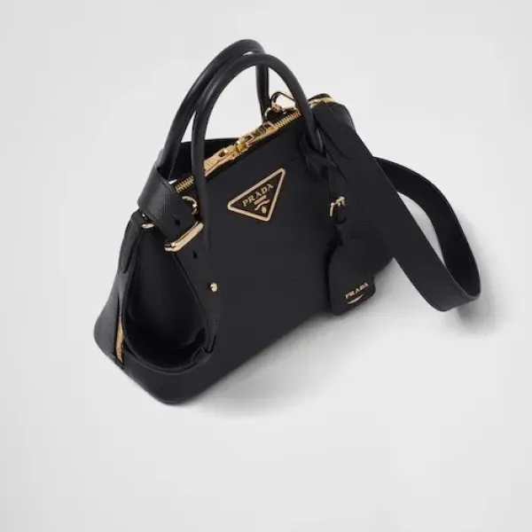 【2026】★PRADA直営店★プロムナード サフィアーノ レザーバッグ 28*22*9cm