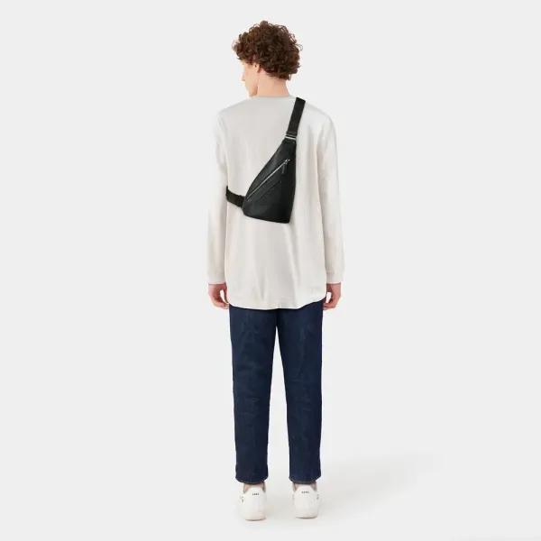 【2026】PRADA プラダ クロス ヴィッテロダイノレザーバッグ 32*17*6.5cm 【2026】PRADA プラダ クロス ヴィッテロダイノレザーバッグ 32*17*6.5cm