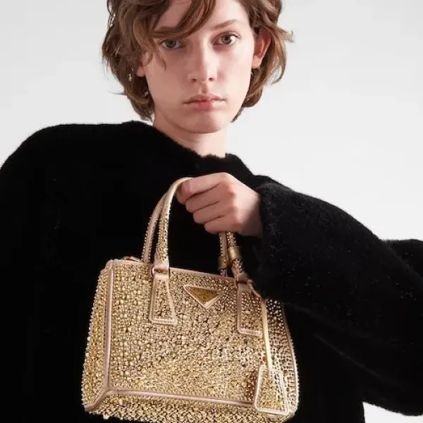 【2026】★PRADA直営店★ガレリア クリスタル サテン ミニバッグ 【2026】★PRADA直営店★ガレリア クリスタル サテン ミニバッグ