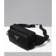 【2026】PRADA プラダメンズファッションクラシックショルダーバッグ 21*12.5*4.5cm 【2026】PRADA プラダメンズファッションクラシックショルダーバッグ 21*12.5*4.5cm