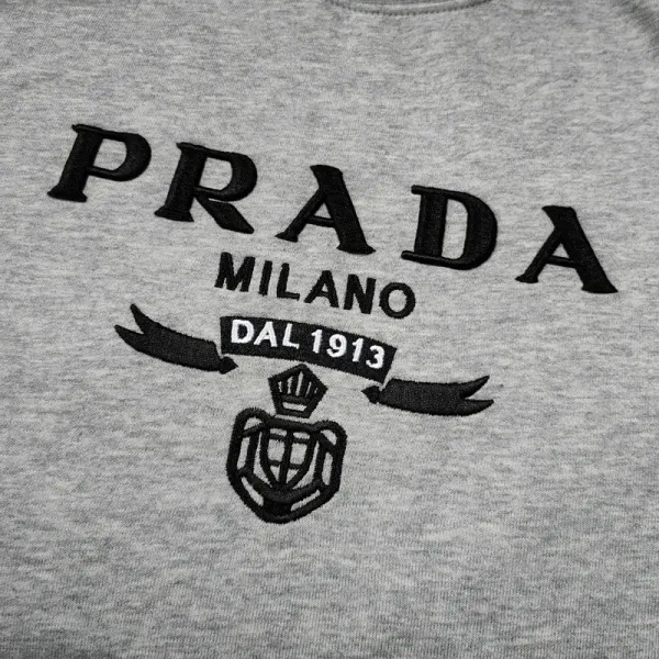 【2026】【Prada】( プラダ ) 男女兼用、ご好評に付き再入荷! 【2026】【Prada】( プラダ ) 男女兼用、ご好評に付き再入荷!