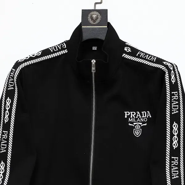 【2026】【Prada】( プラダ ) 男女兼用、ご好評に付き再入荷! 【2026】【Prada】( プラダ ) 男女兼用、ご好評に付き再入荷!