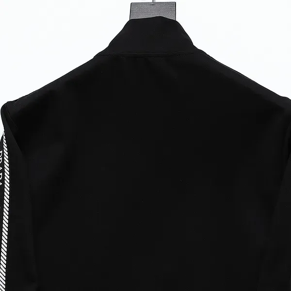 【2026】【Prada】( プラダ ) 男女兼用、ご好評に付き再入荷! 【2026】【Prada】( プラダ ) 男女兼用、ご好評に付き再入荷!