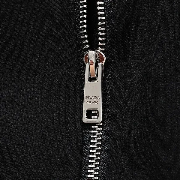 【2026】【Prada】( プラダ ) 男女兼用、ご好評に付き再入荷! 【2026】【Prada】( プラダ ) 男女兼用、ご好評に付き再入荷!