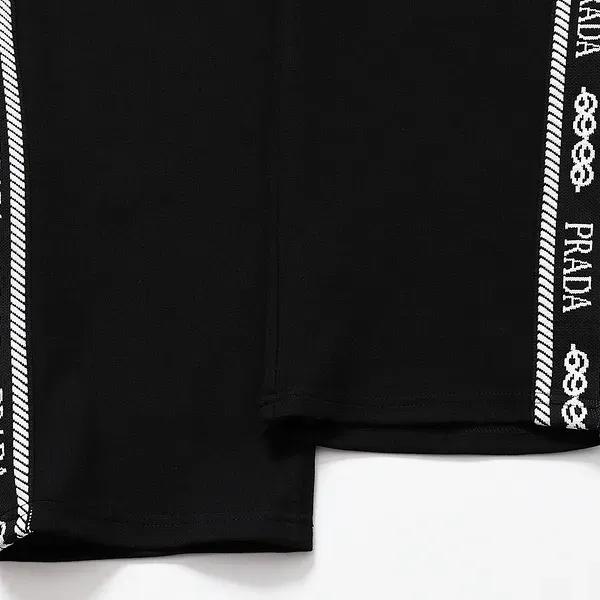 【2026】【Prada】( プラダ ) 男女兼用、ご好評に付き再入荷! 【2026】【Prada】( プラダ ) 男女兼用、ご好評に付き再入荷!
