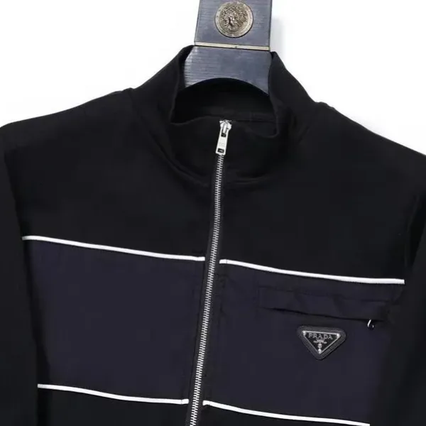 【2026】【Prada】( プラダ ) 男女兼用、ご好評に付き再入荷! 【2026】【Prada】( プラダ ) 男女兼用、ご好評に付き再入荷!