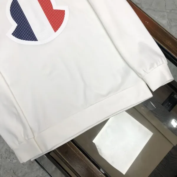 【2026】【MONCLER】モンクレール スウェットシャツ 男女兼用、ご好評に付き再入荷! 【2026】【MONCLER】モンクレール スウェットシャツ 男女兼用、ご好評に付き再入荷!
