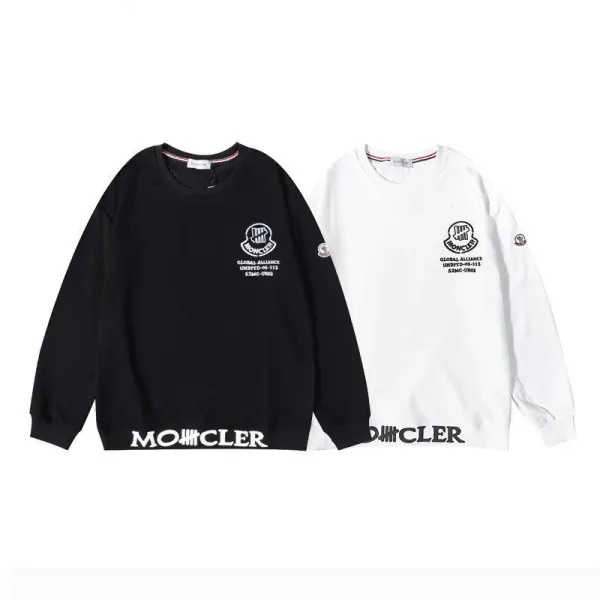 【2026】 【MONCLER】モンクレール  スウェットシャツ 男女兼用、ご好評に付き再入荷！
