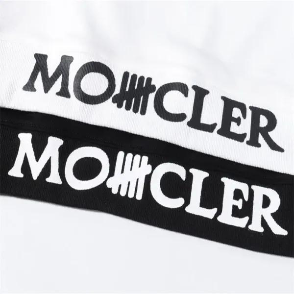 【2026】 【MONCLER】モンクレール  スウェットシャツ 男女兼用、ご好評に付き再入荷！