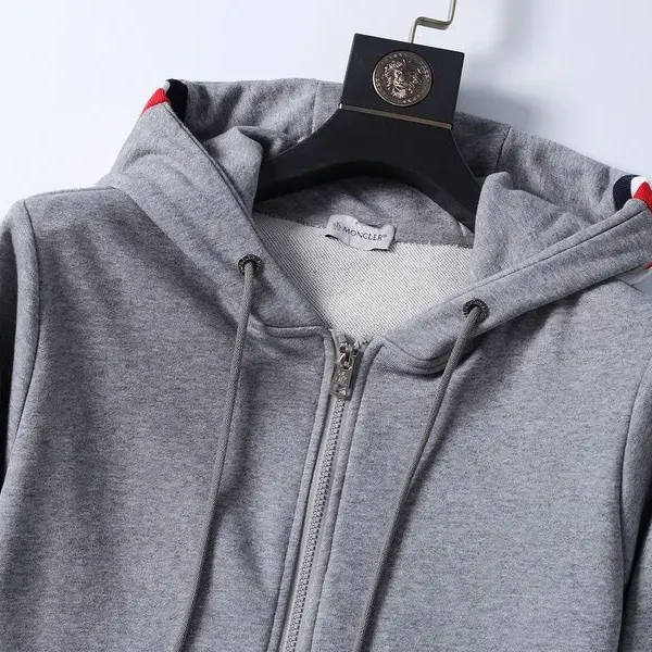 【2026】【MONCLER】モンクレール スウェットシャツ 男女兼用、ご好評に付き再入荷! 【2026】【MONCLER】モンクレール スウェットシャツ 男女兼用、ご好評に付き再入荷!