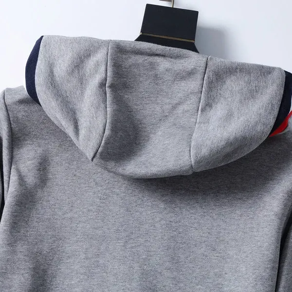 【2026】【MONCLER】モンクレール スウェットシャツ 男女兼用、ご好評に付き再入荷! 【2026】【MONCLER】モンクレール スウェットシャツ 男女兼用、ご好評に付き再入荷!
