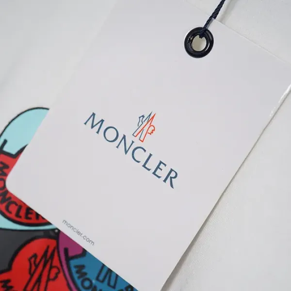 【2026】【MONCLER】モンクレール スウェットシャツ 男女兼用、ご好評に付き再入荷! 【2026】【MONCLER】モンクレール スウェットシャツ 男女兼用、ご好評に付き再入荷!