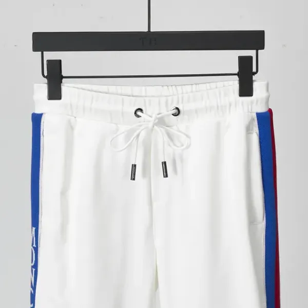 【2026】【MONCLER】モンクレール、【即日出荷】ご好評に付き再入荷！