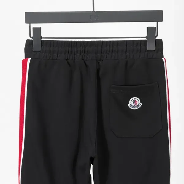 【2026】【MONCLER】モンクレール、【即日出荷】ご好評に付き再入荷！