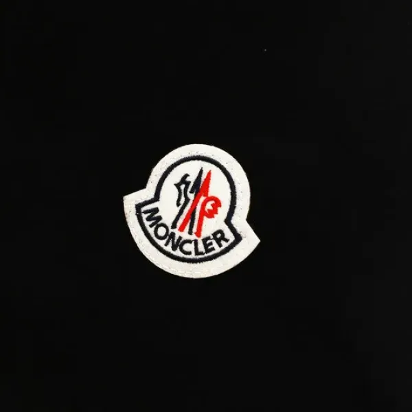 【2026】【MONCLER】モンクレール スウェットシャツ 男女兼用【即日出荷】 【2026】【MONCLER】モンクレール スウェットシャツ 男女兼用【即日出荷】
