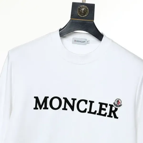 【2026】【MONCLER】モンクレール スウェットシャツ 男女兼用【即日出荷】 【2026】【MONCLER】モンクレール スウェットシャツ 男女兼用【即日出荷】