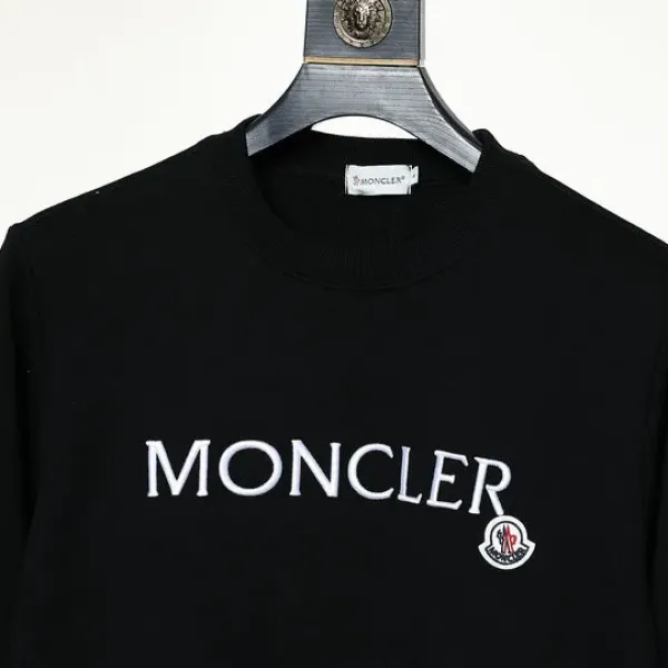 【2026】【MONCLER】モンクレール スウェットシャツ 男女兼用【即日出荷】