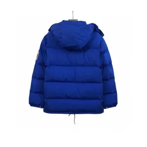 【2026】Gucci & The North Face 連名のダウンジャケットブルーです 【2026】Gucci & The North Face 連名のダウンジャケットブルーです