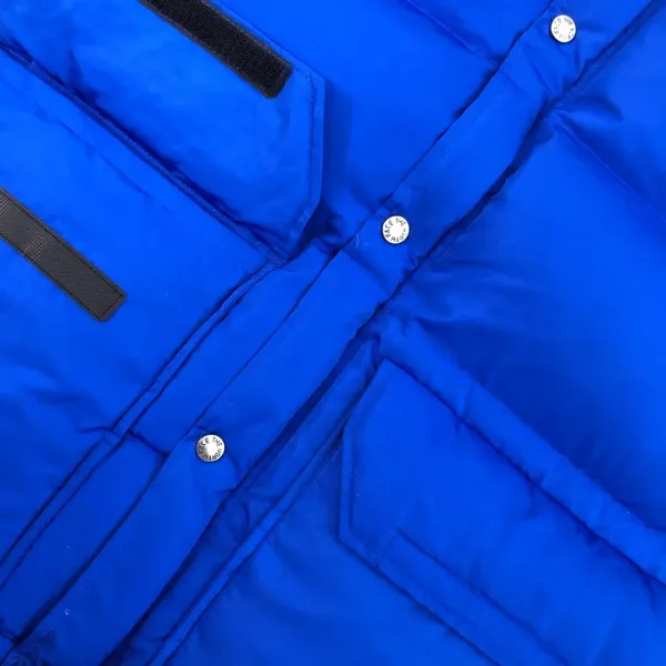 【2026】Gucci & The North Face 連名のダウンジャケットブルーです 【2026】Gucci & The North Face 連名のダウンジャケットブルーです