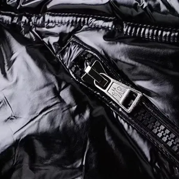 【2026】Moncler (モンクレール)  ダウンジャケット