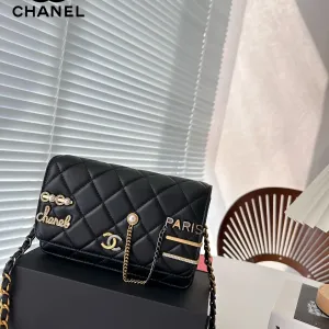 【2026】【CHANEL 公式旗艦店】シャネル ショルダーバッグ 当日出荷 好評に付き再入荷!20*12CM 【2026】【CHANEL 公式旗艦店】シャネル ショルダーバッグ 当日出荷 好評に付き再入荷!20*12CM