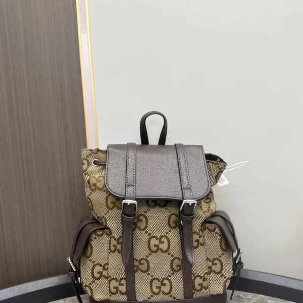 【2026】【DIOR 公式 旗艦店】ディオール リュックサック 当日出荷 好評に付き再入荷!24*28CM 【2026】【DIOR 公式 旗艦店】ディオール リュックサック 当日出荷 好評に付き再入荷!24*28CM