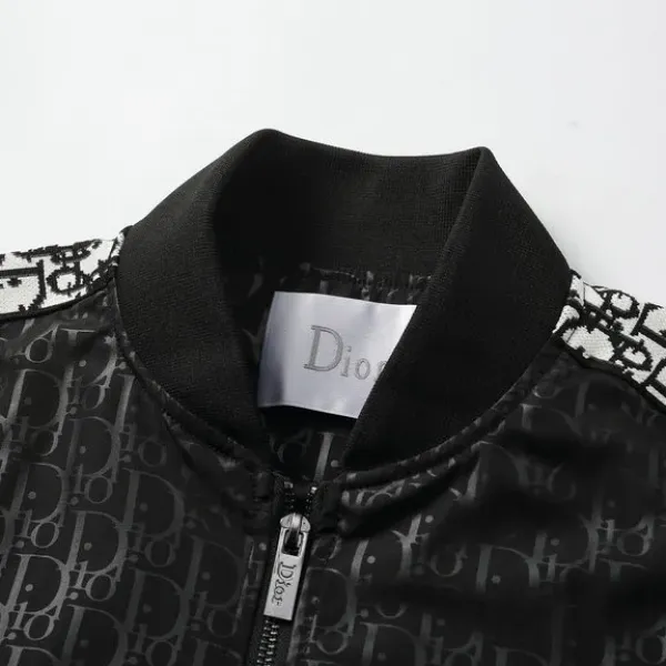 【2026】【DIOR 公式旗艦店】ディオール  ジャケット着好評に付き再入荷！