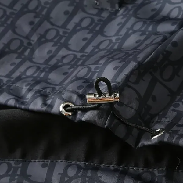 【2026】【DIOR 公式旗艦店】ディオール  ジャケット着好評に付き再入荷！