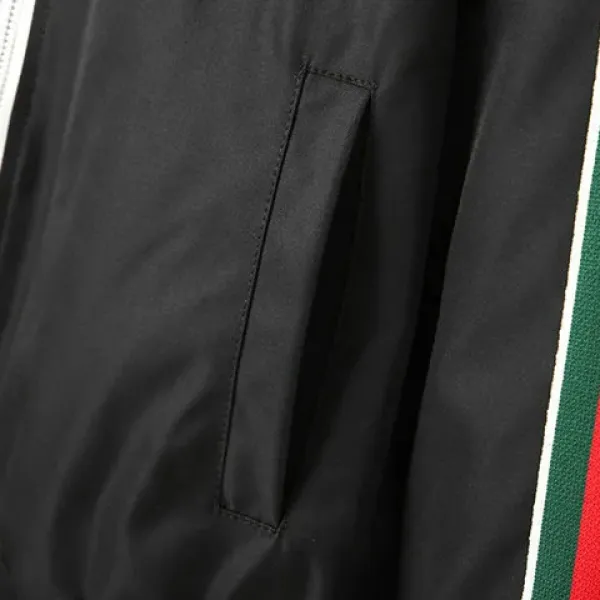 【2026】【GUCCI 公式旗艦店】グッチ ジャケット着好評に付き再入荷! 【2026】【GUCCI 公式旗艦店】グッチ ジャケット着好評に付き再入荷!