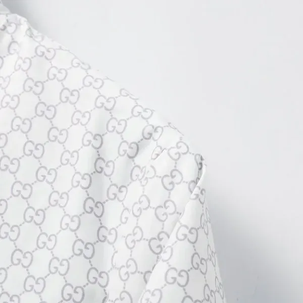 【2026】【GUCCI  公式旗艦店】グッチ  ジャケット着好評に付き再入荷！