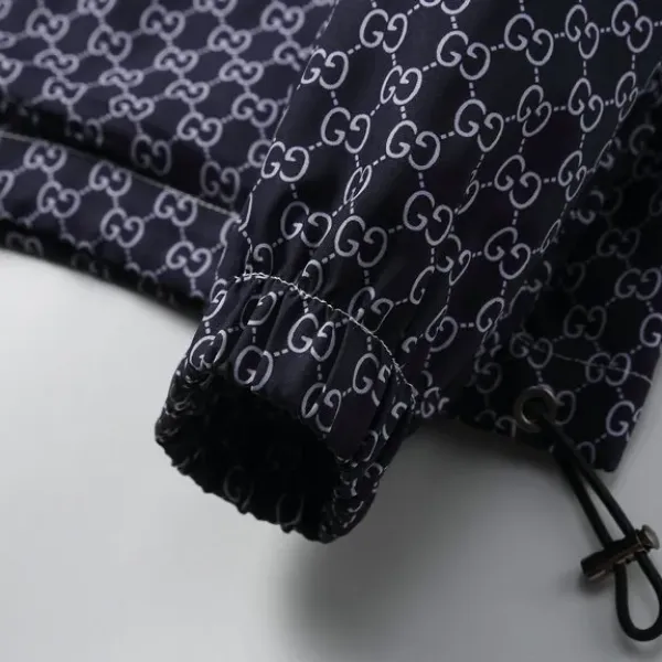 【2026】【GUCCI  公式旗艦店】グッチ  ジャケット着好評に付き再入荷！
