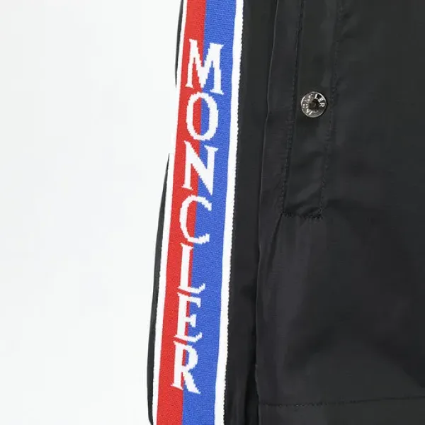【2026】【MONCLER 公式旗艦店】モンクレール ジャケット着好評に付き再入荷! 【2026】【MONCLER 公式旗艦店】モンクレール ジャケット着好評に付き再入荷!