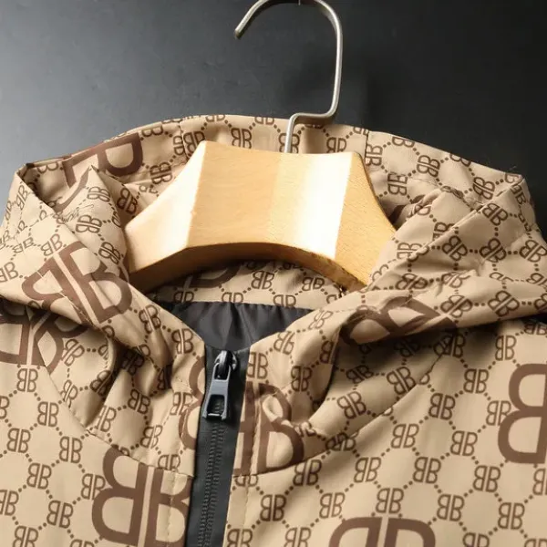 【2026】【BALENCIAGA 公式旗艦店】バレンシアガ ジャケット着好評に付き再入荷! 【2026】【BALENCIAGA 公式旗艦店】バレンシアガ ジャケット着好評に付き再入荷!